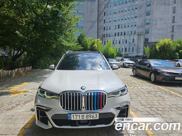 BMW X7 (G07)