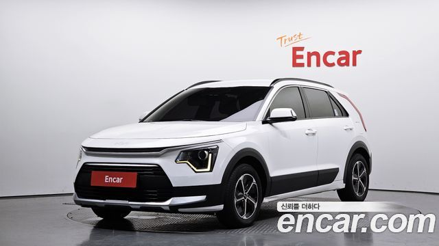 Kia The all new Niro