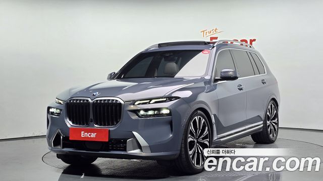 BMW X7 (G07)