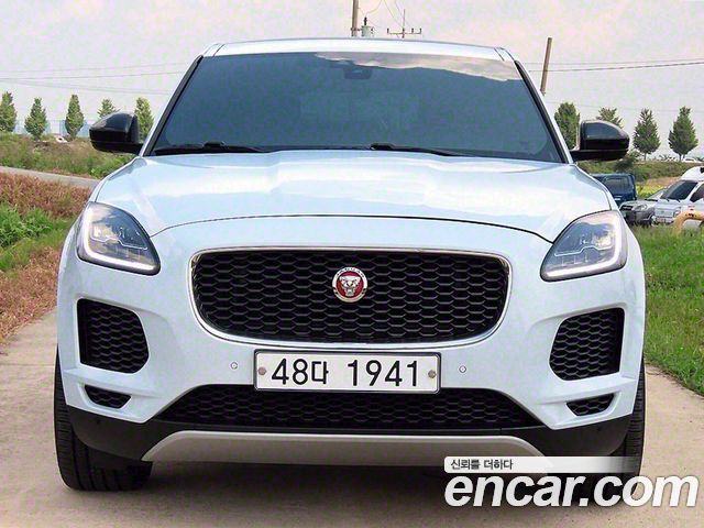 Jaguar E-PACE