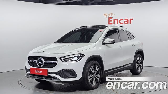 Mercedes-Benz GLA-Class H247