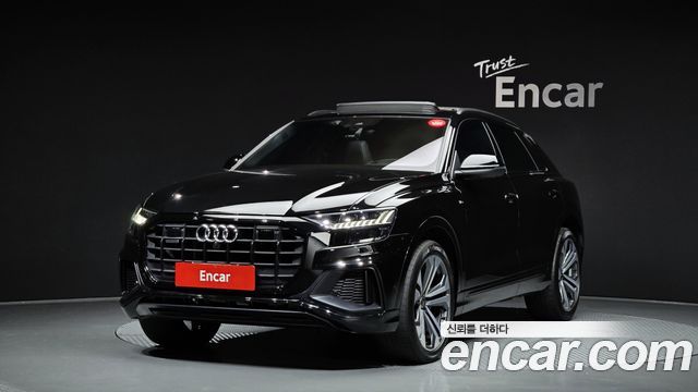 Audi Q8 (4M)