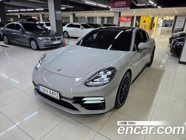 Porsche Panamera (971)