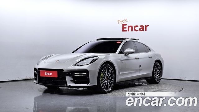Porsche Panamera (972)