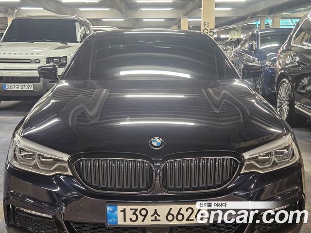 BMW 5 Series (G30)