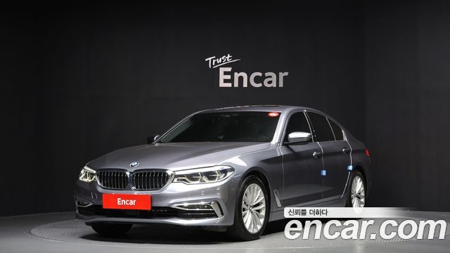 BMW 5 Series (G30)