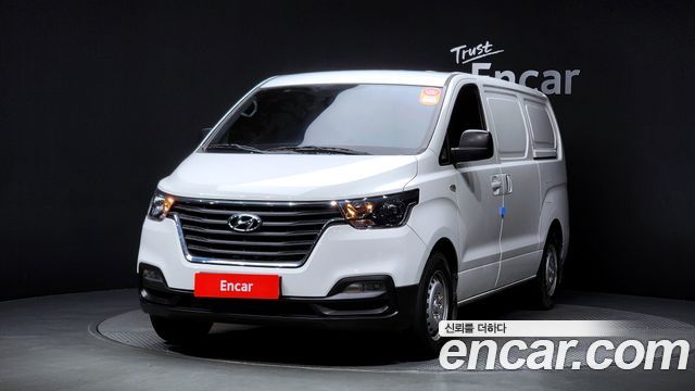 Hyundai The New Grand Starex