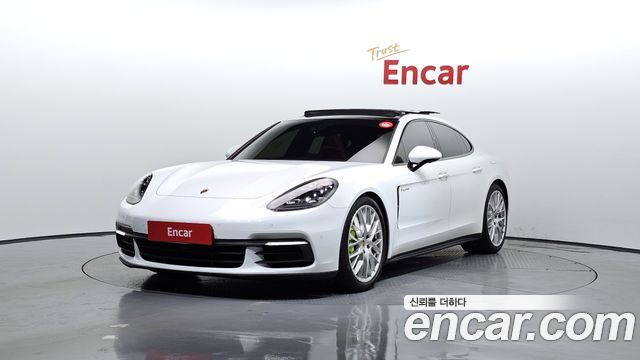 Porsche Panamera (971)