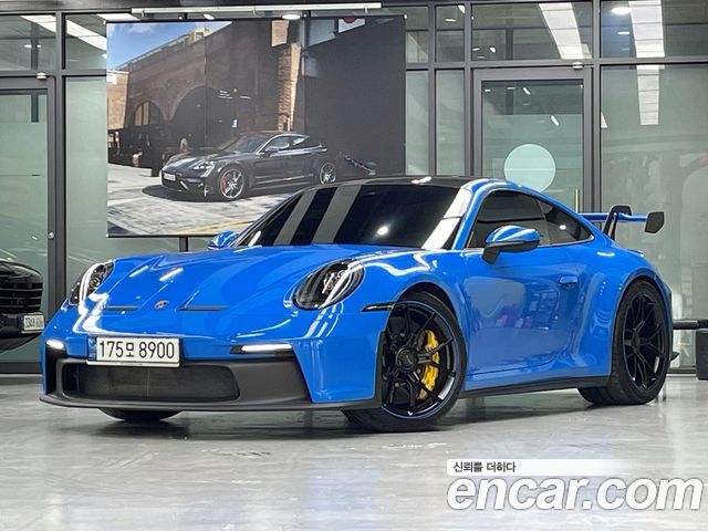 Porsche 911 (992)