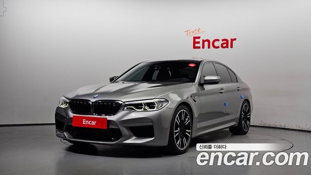 BMW M5 (F90)