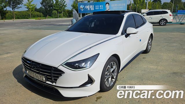 Hyundai Sonata (DN8)