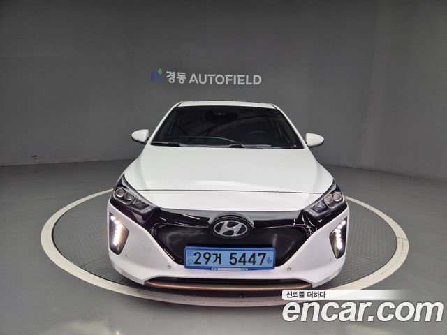 Hyundai Ioniq Electric