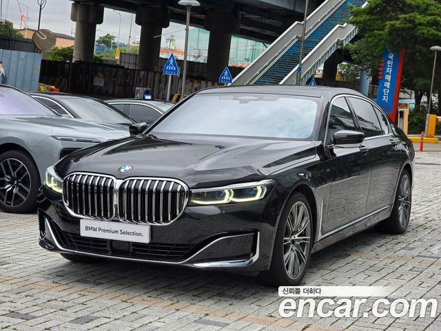 BMW 7 Series (G11)