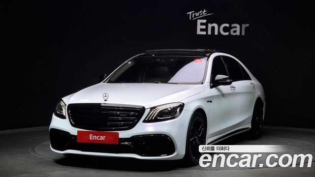 Mercedes-Benz S-Class W222