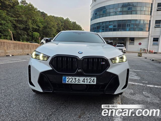 BMW X6 (G06)