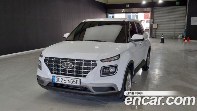 Hyundai Venue