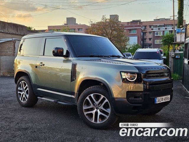 Land Rover Defender (L663)