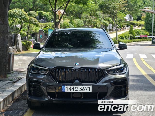 BMW X6 (G06)