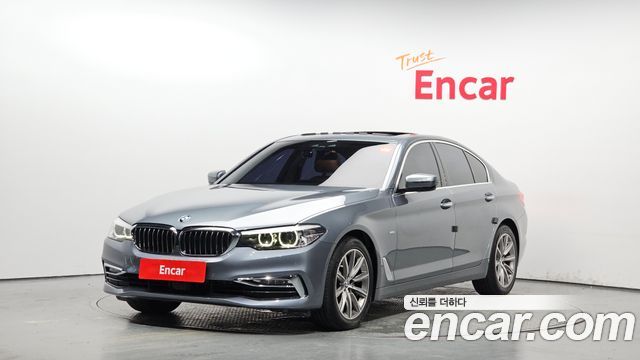 BMW 5 Series (G30)