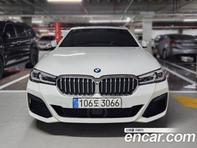 BMW 5 Series (G30)