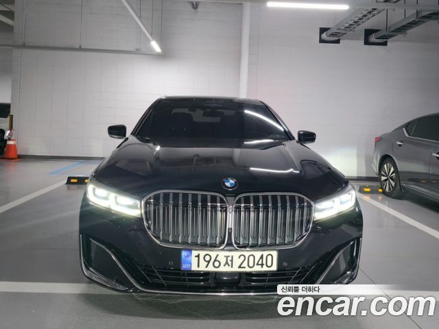 BMW 7 Series (G11)