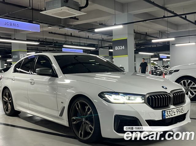 BMW 5 Series (G30)