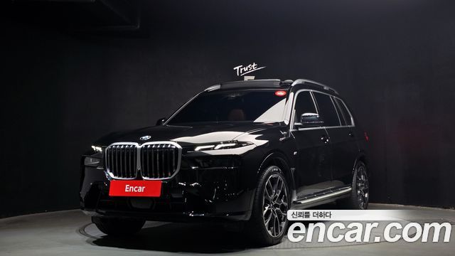 BMW X7 (G07)