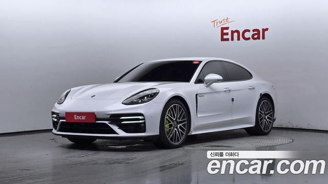 Porsche Panamera (971)