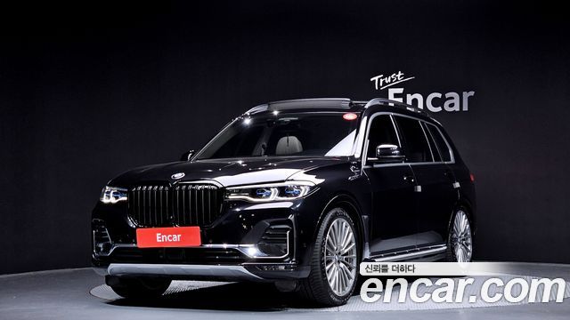 BMW X7 (G07)