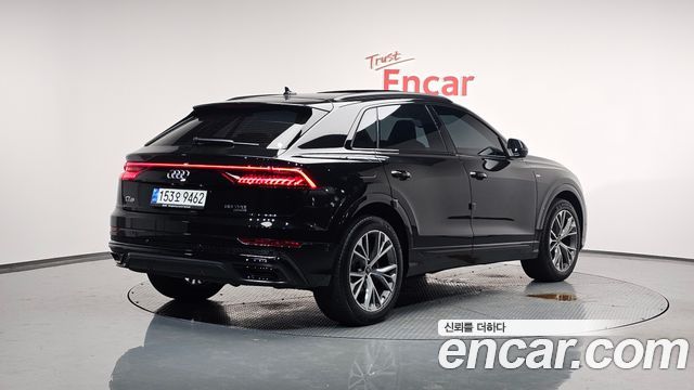 Audi Q8 (4M)