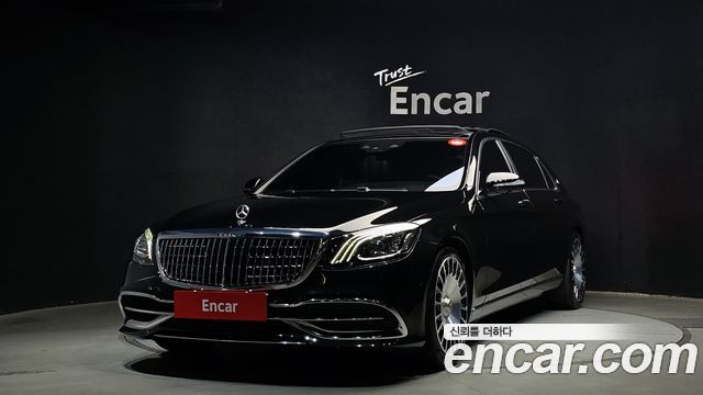 Mercedes-Benz S-Class W222