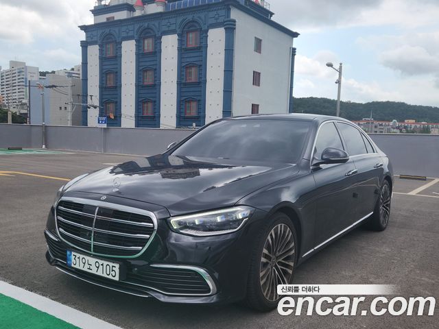 Mercedes-Benz S-Class W223