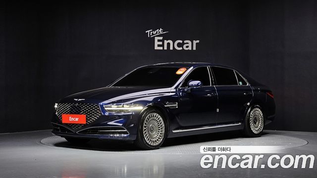 Genesis G90