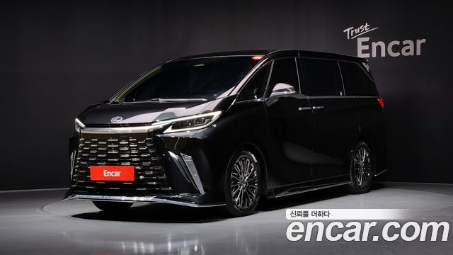 Lexus LM 2nd Gen