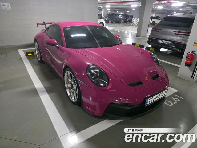 Porsche 911 (992)