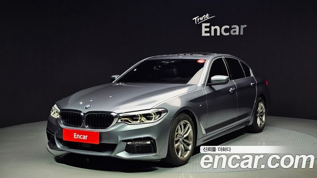 BMW 5 Series (G30)