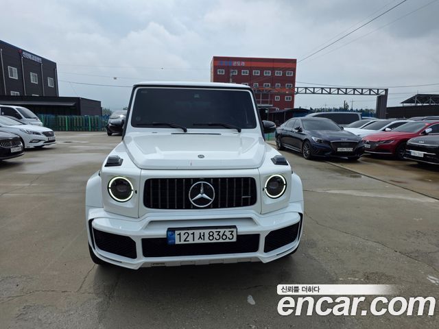 Mercedes-Benz G-Class W463b