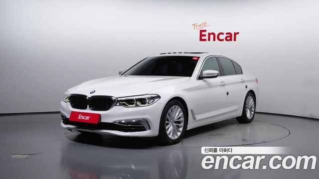 BMW 5 Series (G30)