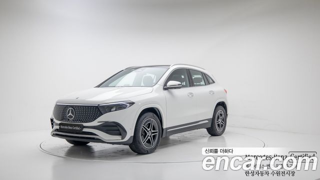 Mercedes-Benz EQA H243