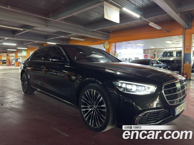 Mercedes-Benz S-Class W223