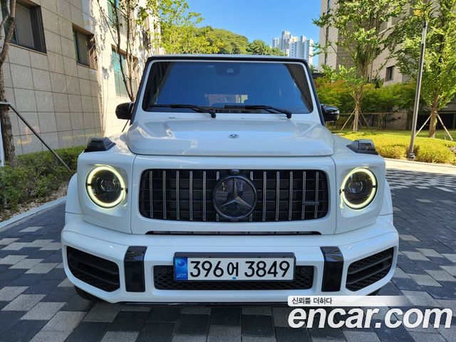 Mercedes-Benz G-Class W463b