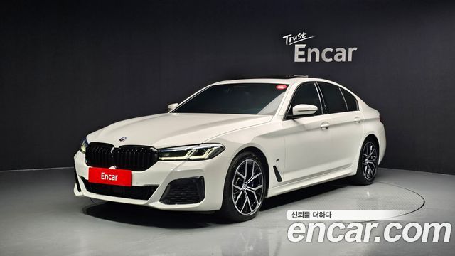 BMW 5 Series (G30)