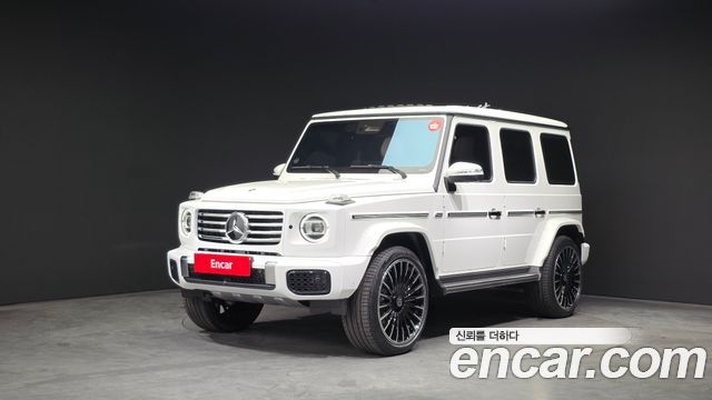 Mercedes-Benz G-Class W465