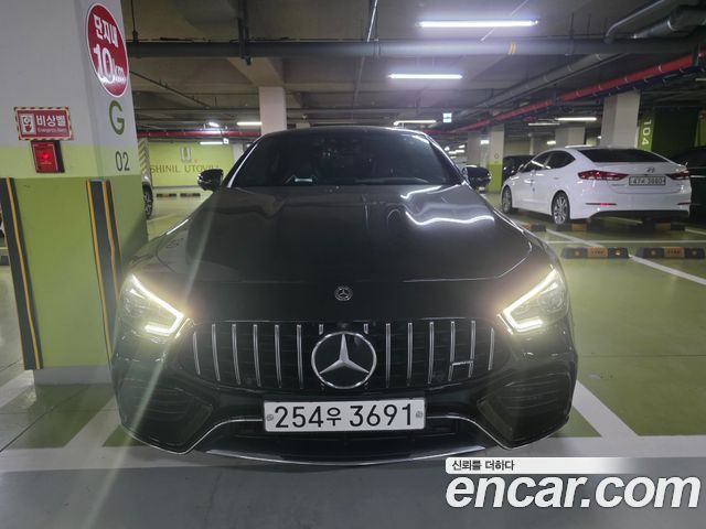 Mercedes-Benz AMG GT