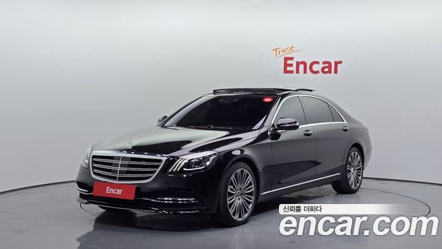 Mercedes-Benz S-Class W222
