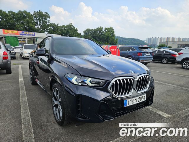 BMW X6 (G06)