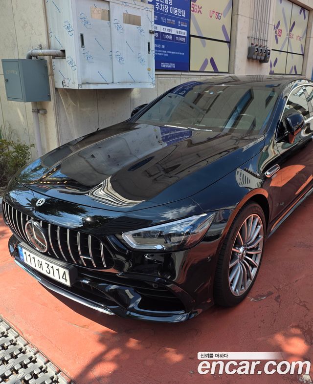 Mercedes-Benz AMG GT