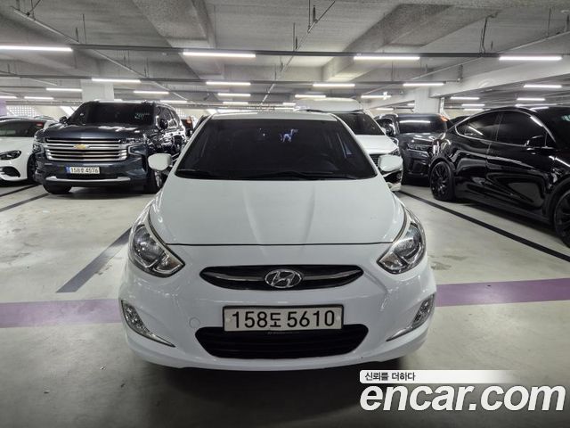 Hyundai Accent (new)