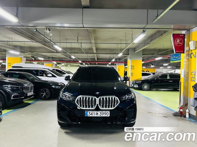 BMW X6 (G06)