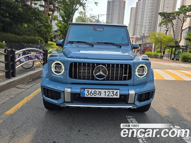 Mercedes-Benz G-Class W465